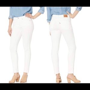 White LEVI’S Slimming Skinny Jeans